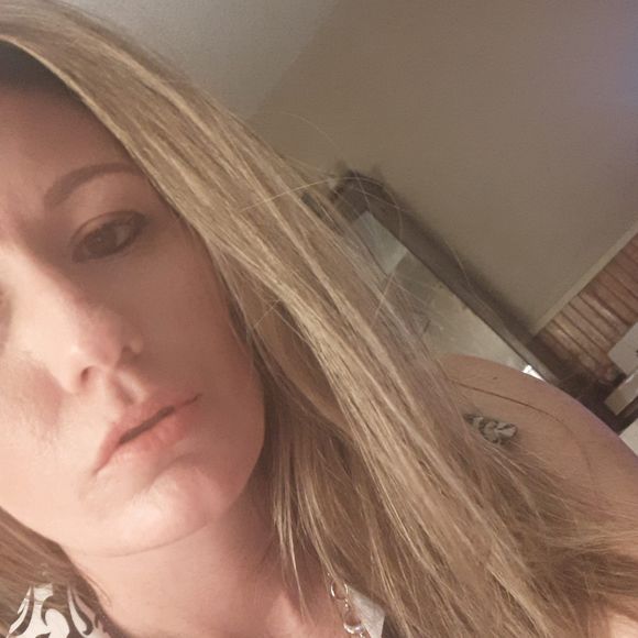 Meet your Posher, Shannon - Picture 1 of 1